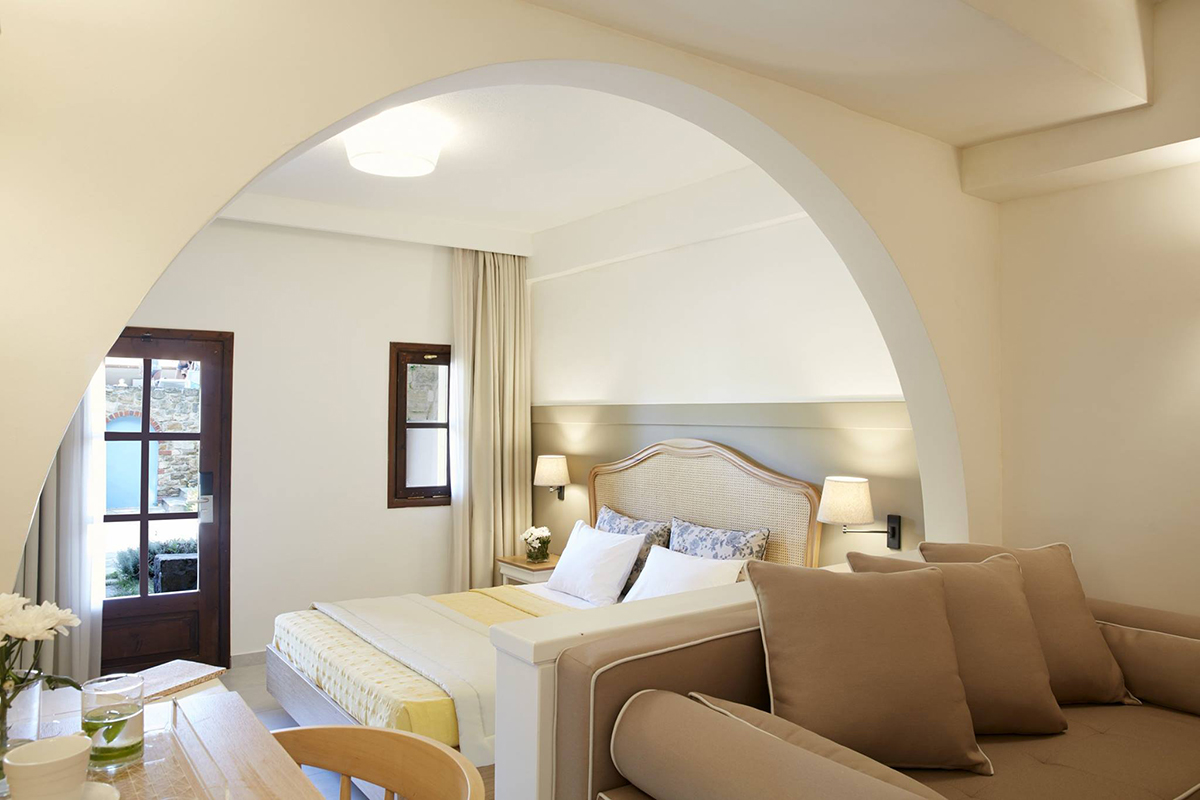 Room design in Simantro Resort